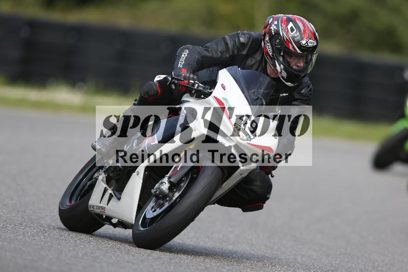 /53 16.09.2025 Track Day Domi Aegerter ADR/Gruppe gruen/49